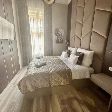 Orangehomes High Class 4 Bedroom Apartment Budapest Exterior foto