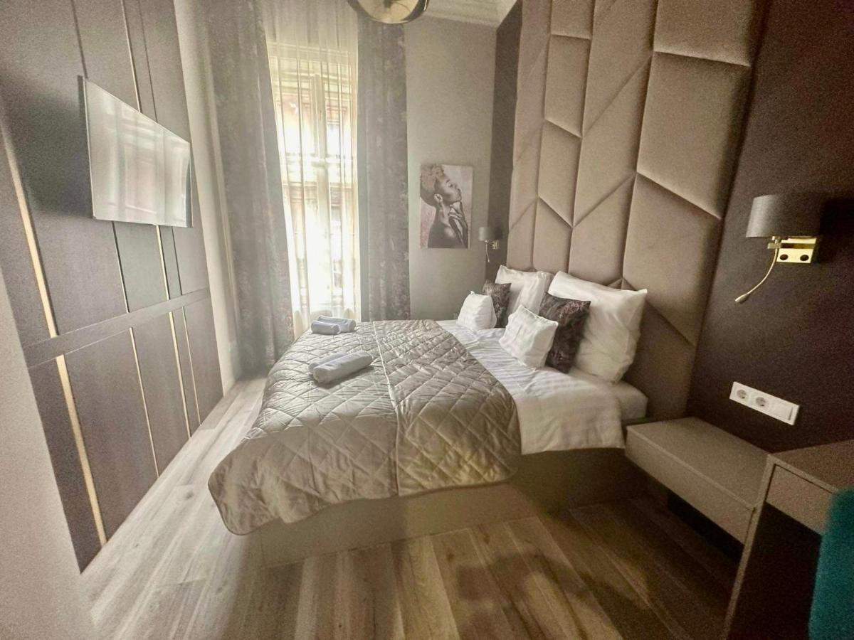 Orangehomes High Class 4 Bedroom Apartment Budapest Exterior foto