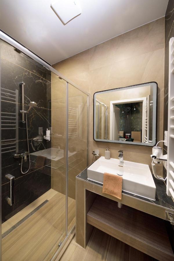 Orangehomes High Class 4 Bedroom Apartment Budapest Exterior foto